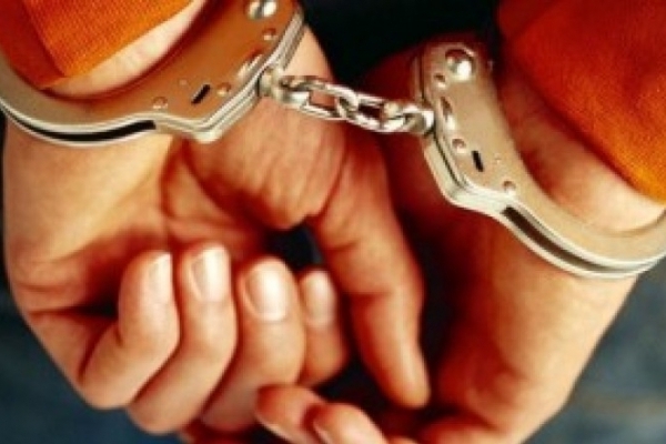 В Івано-Франківську поліцейські охорони затримали двох крадіїв