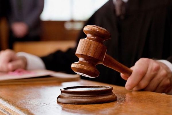 Двоє прикарпатських суддів попалися на порушенні антикорупційного законодавства