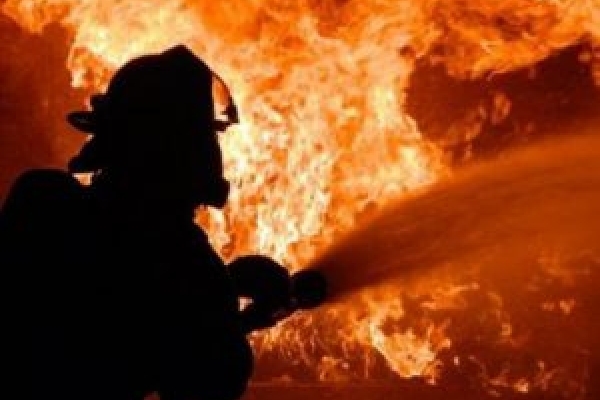 «П'яна помста» на Прикарпатті: чоловік підпалив сільську раду