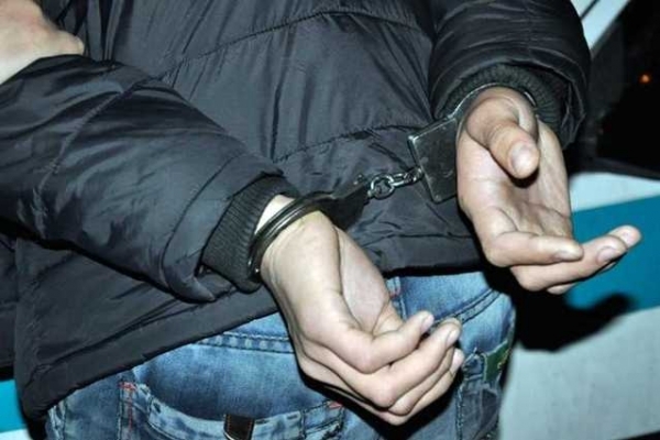 В Івано-Франківську перехожі затримали нічного грабіжника