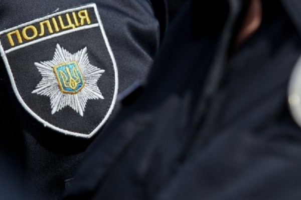 У Франківську виявили труп чоловіка. Поліціянти просять громадян допомогти впізнати його особу (Фото)