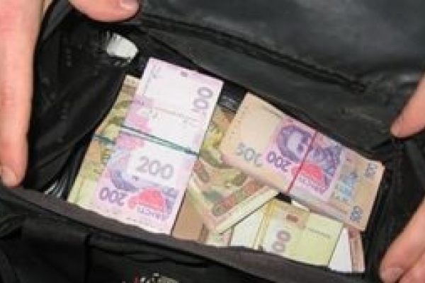 На Прикарпатті жінка вчинила крадіжку на суму 60 000 гривень 
