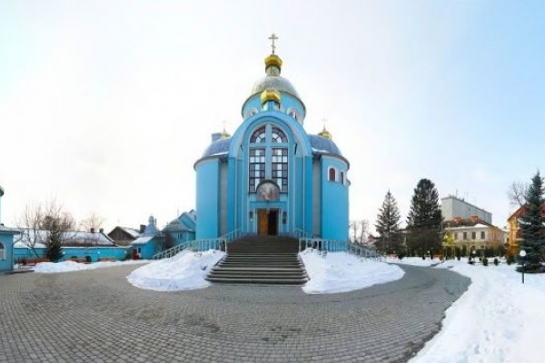 В Івано-Франківській області один із провідних храмів РПЦ перейшов у лоно Православної Церкви України (Відео)