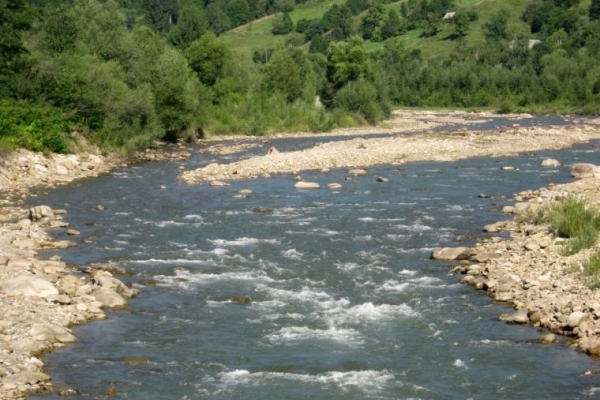 На Франківщині у річці знайшли тіло 22-річного хлопця