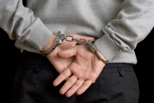 На Прикарпатті затримали чоловіка під дією наркотичних речовин, який погрожував ножем в магазині