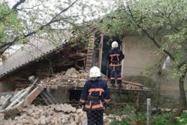Встановили причини вибуху на Прикарпатті, внаслідок якого розвалився будинок