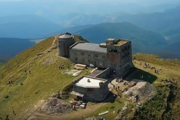 В обсерваторії на горі Піп Іван планують встановити телескопи