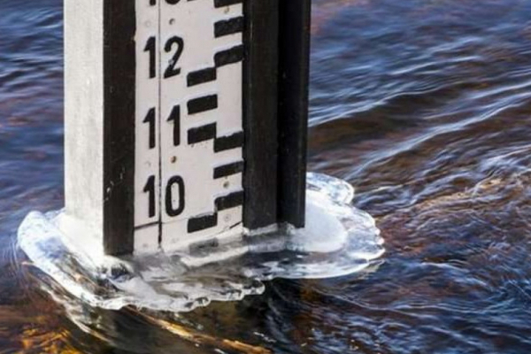 Жителів Прикарпаття попереджають про сильні дощі і підйом води в річках