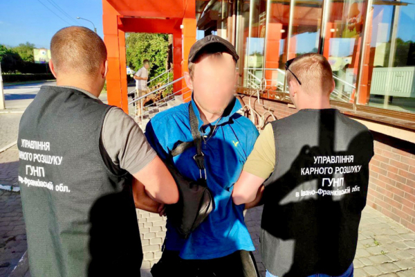 В Івано-Франківську заарештували підозрюваного у вбивстві, якого розшукували два роки