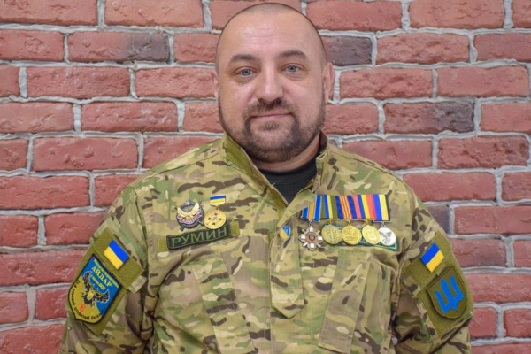 Воїна та керівника франківських муніципалів Михайла Шутака відзначив медаллю Президент України