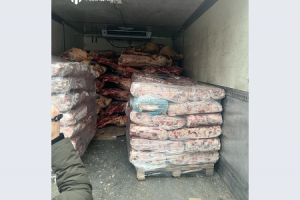 За матеріалами ДБР судитимуть начальницю сховища:  зіпсувалося майже дев'ять тонн м'яса для військових