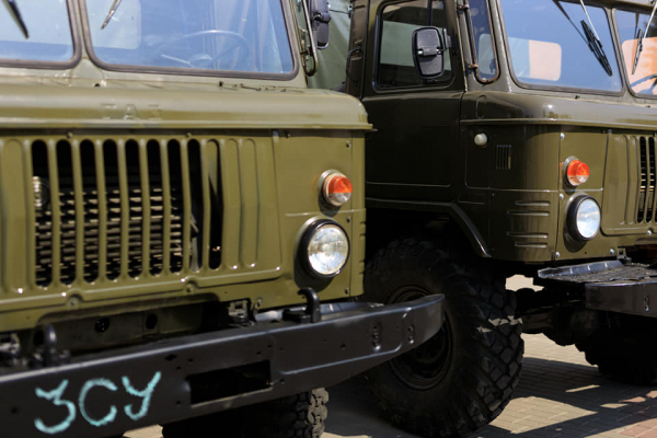 Для потреб 102-ї бригади територіальної оборони ЗСУ передали ще два відремонтовані автомобілі ГАЗ-66