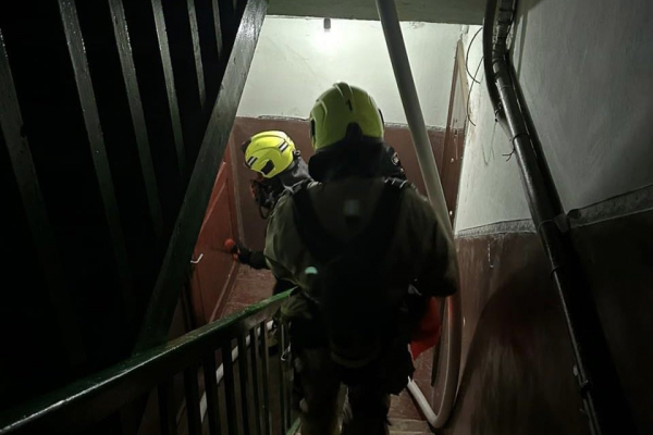 У Івано-Франківську горіла квартира - рятувальники евакуювали трьох людей